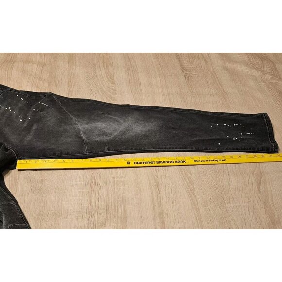 Forever 21 Black Denim Jeans Slim Fit Distressed Paint Splatter Size 33 Womens - Picture 7 of 7